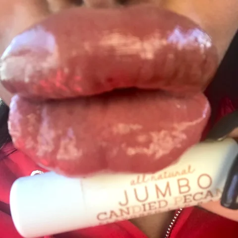 36 Pics 2 22 24 Growing XXXL Doll Lips Photoset