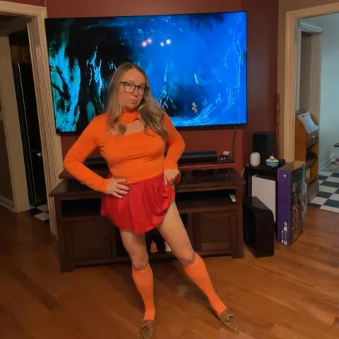 Jinkies! Velma's Got a Naughty Side