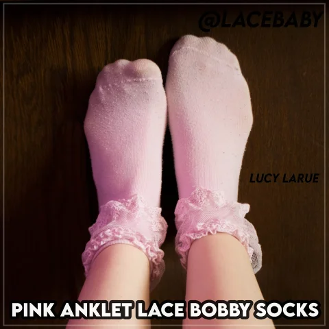 Pink Anklet Lace Bobby Socks