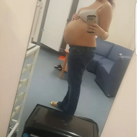 Pregnant bump photos