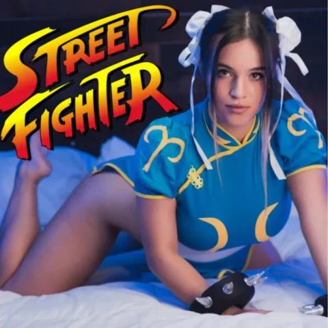 Chun Li Sexy Photo Set