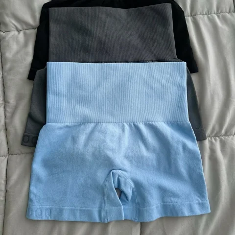 GYM SHORTS!