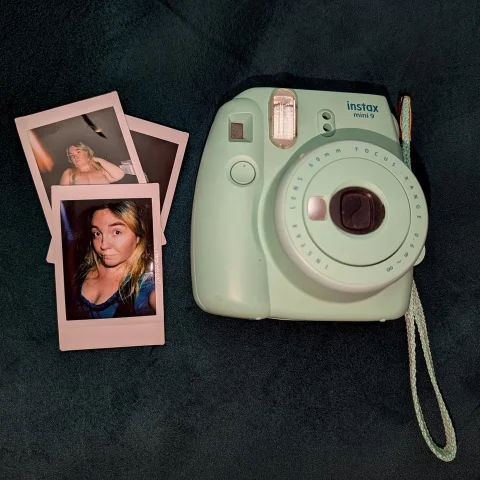 Custom Mailed Polaroid Photos