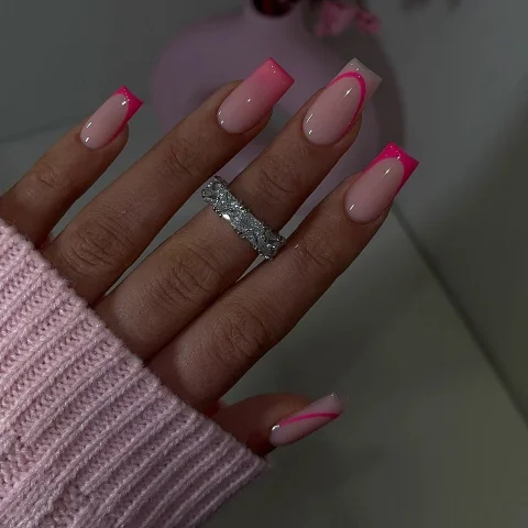 Spoil me with manicure!