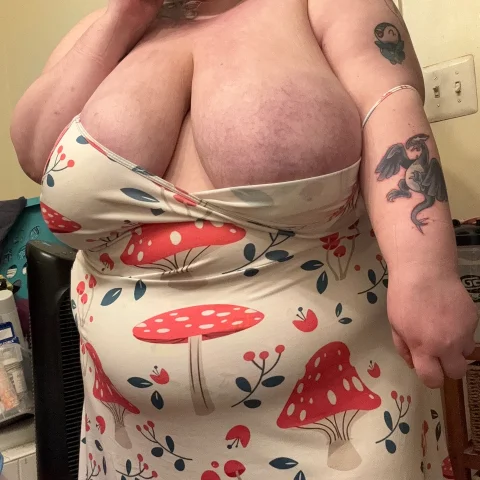 Mushroom Dress Photoset