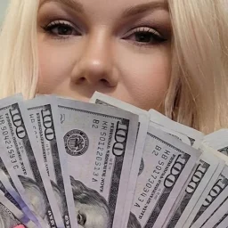 BrattyPrincessAmy