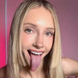 Mollie Kay