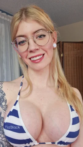 TiaBlack