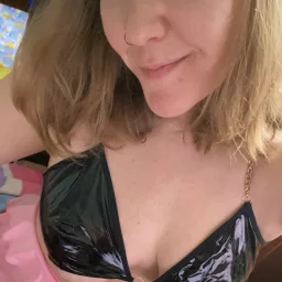 BlondeKushx