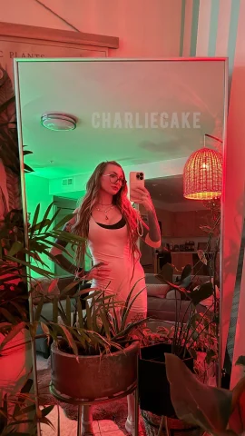Charlie Cake