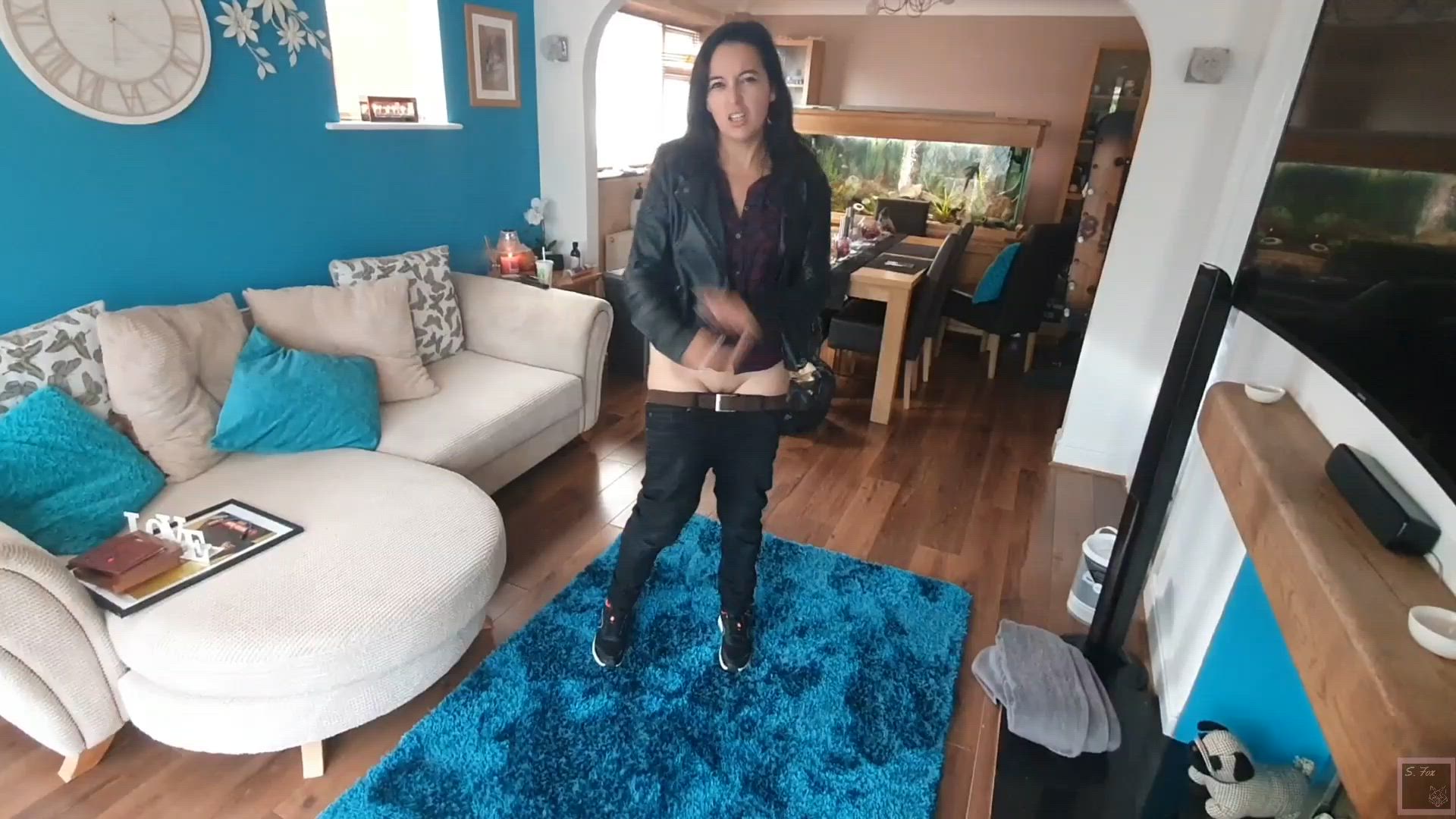 The Ex With The Sagging Jeans