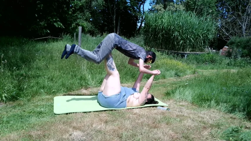 Video thumbnail