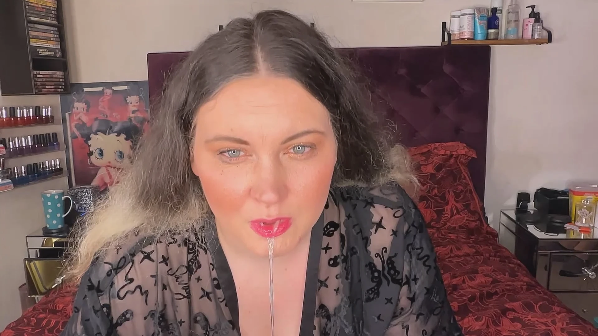 Miss FFW smoking in her nightgown, has a coughing fit