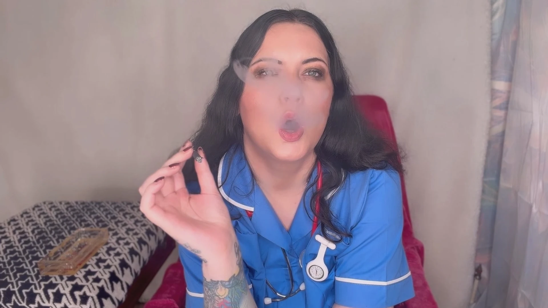 Nurse FFW doesn't care about not smoking
