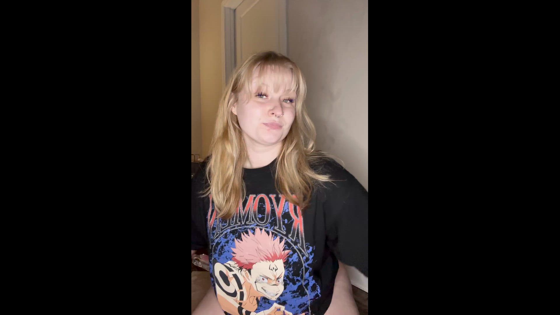 cutie anime girl goons over her favorite character