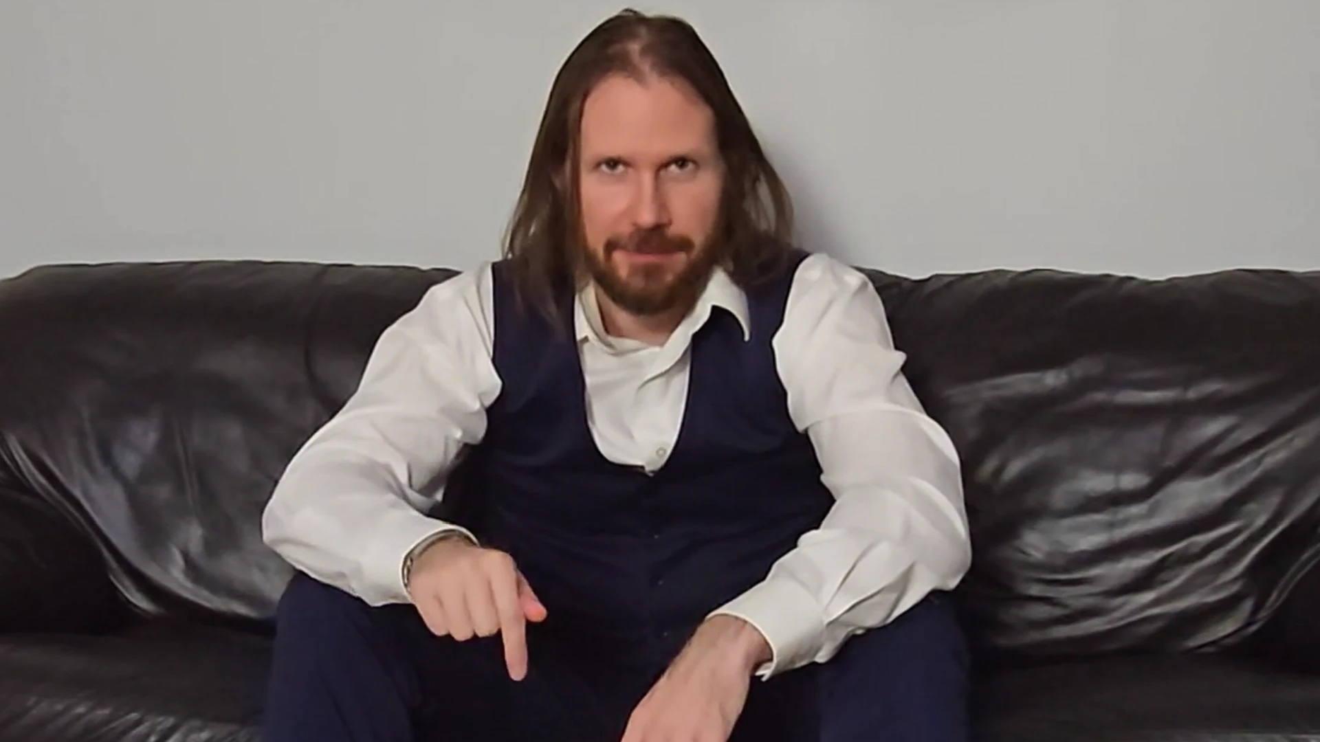 Boss Finds New Gay Slave At The Office - Albino Adonis